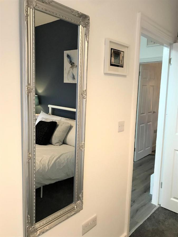 Stylish Modern 3-Bed House Nr Manchester City Ctr Whitefield Εξωτερικό φωτογραφία