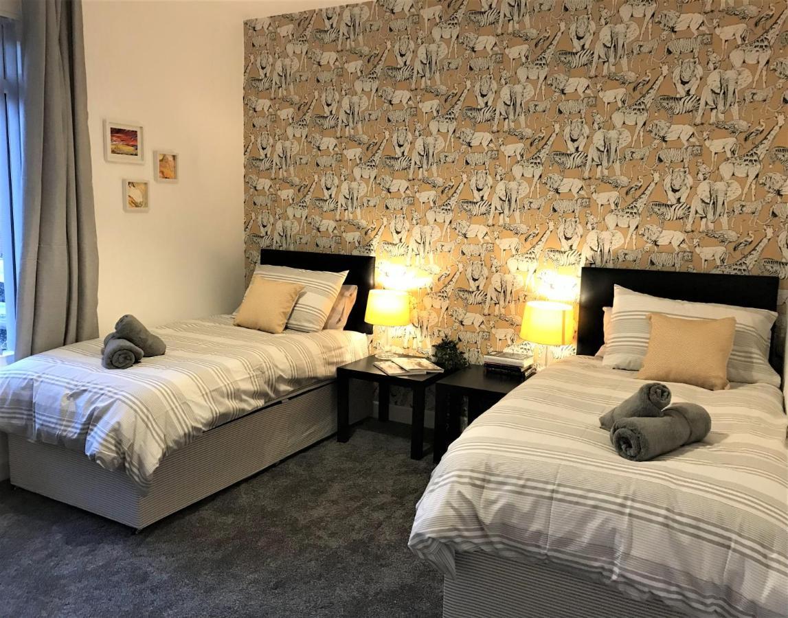 Stylish Modern 3-Bed House Nr Manchester City Ctr Whitefield Εξωτερικό φωτογραφία