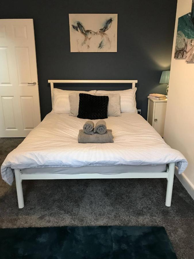 Stylish Modern 3-Bed House Nr Manchester City Ctr Whitefield Εξωτερικό φωτογραφία