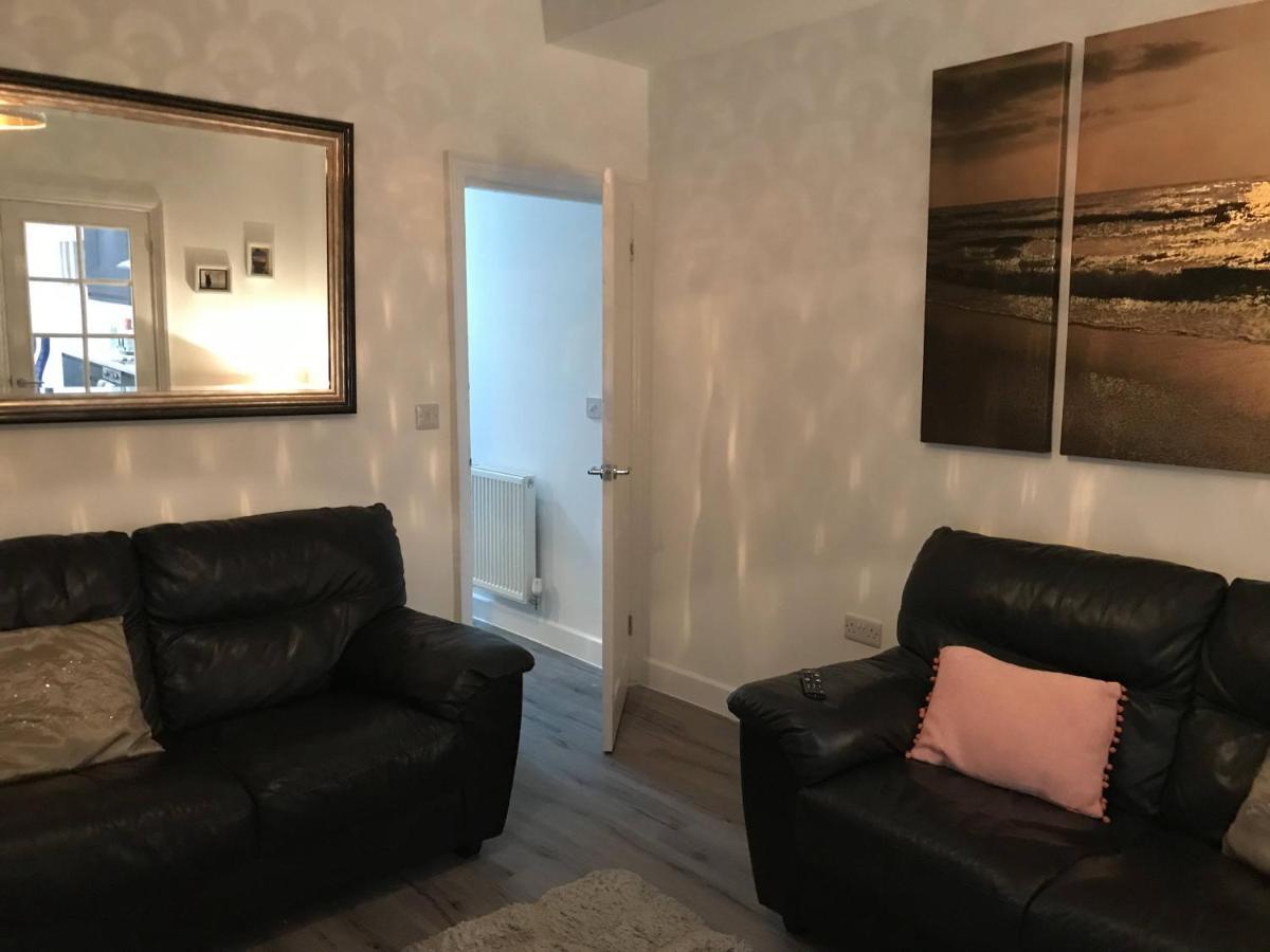 Stylish Modern 3-Bed House Nr Manchester City Ctr Whitefield Εξωτερικό φωτογραφία